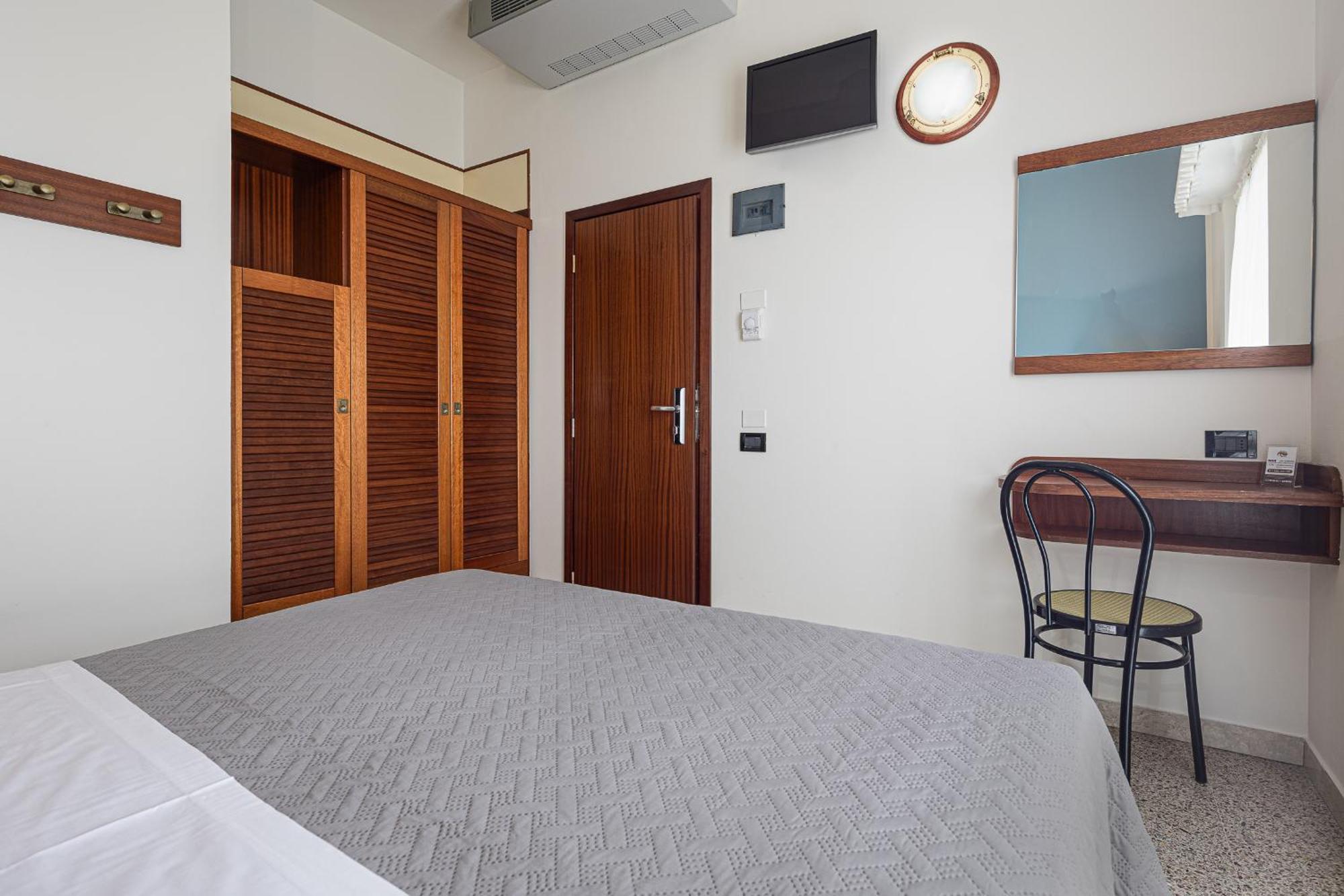 ריצ'יונה Hotel Avana Fronte Mare מראה חיצוני תמונה