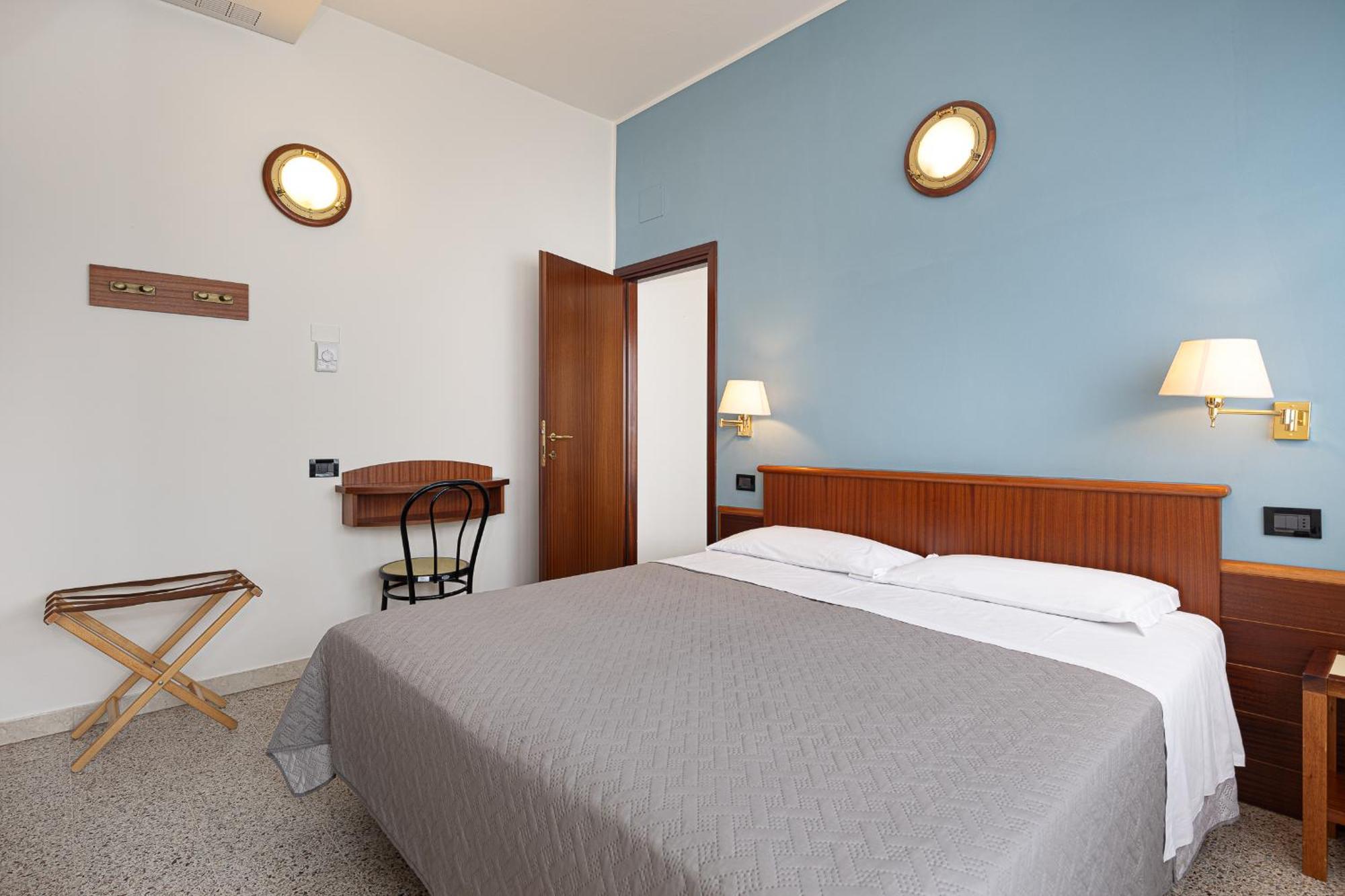 ריצ'יונה Hotel Avana Fronte Mare מראה חיצוני תמונה